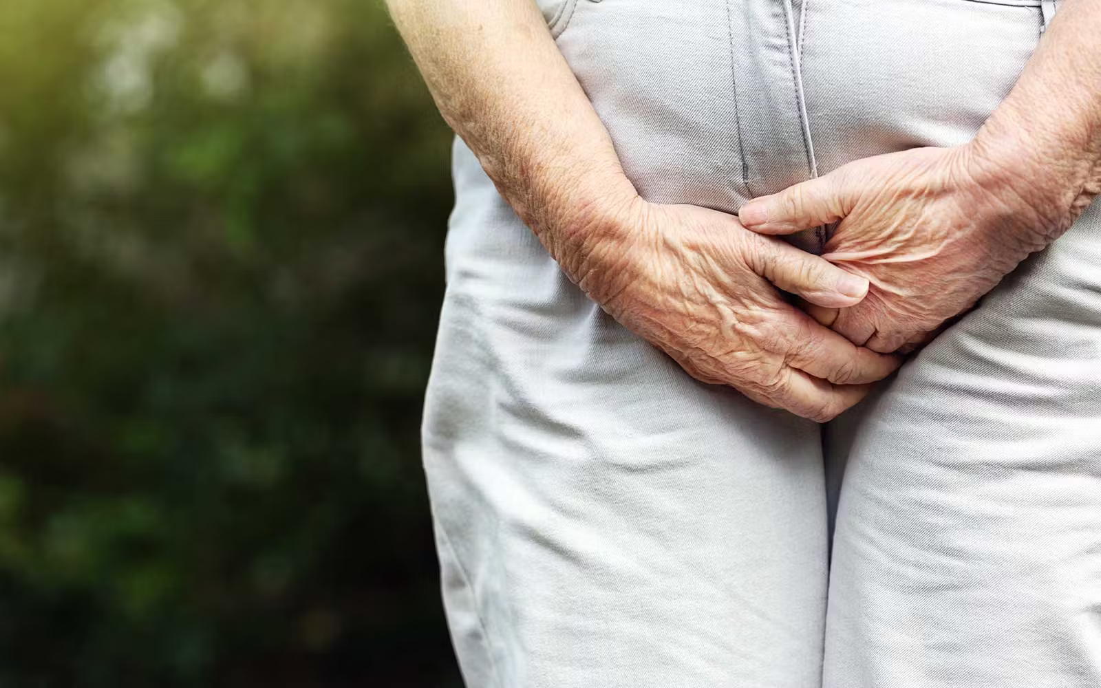 Comment bien choisir vos protections pour incontinence adulte : Guide complet